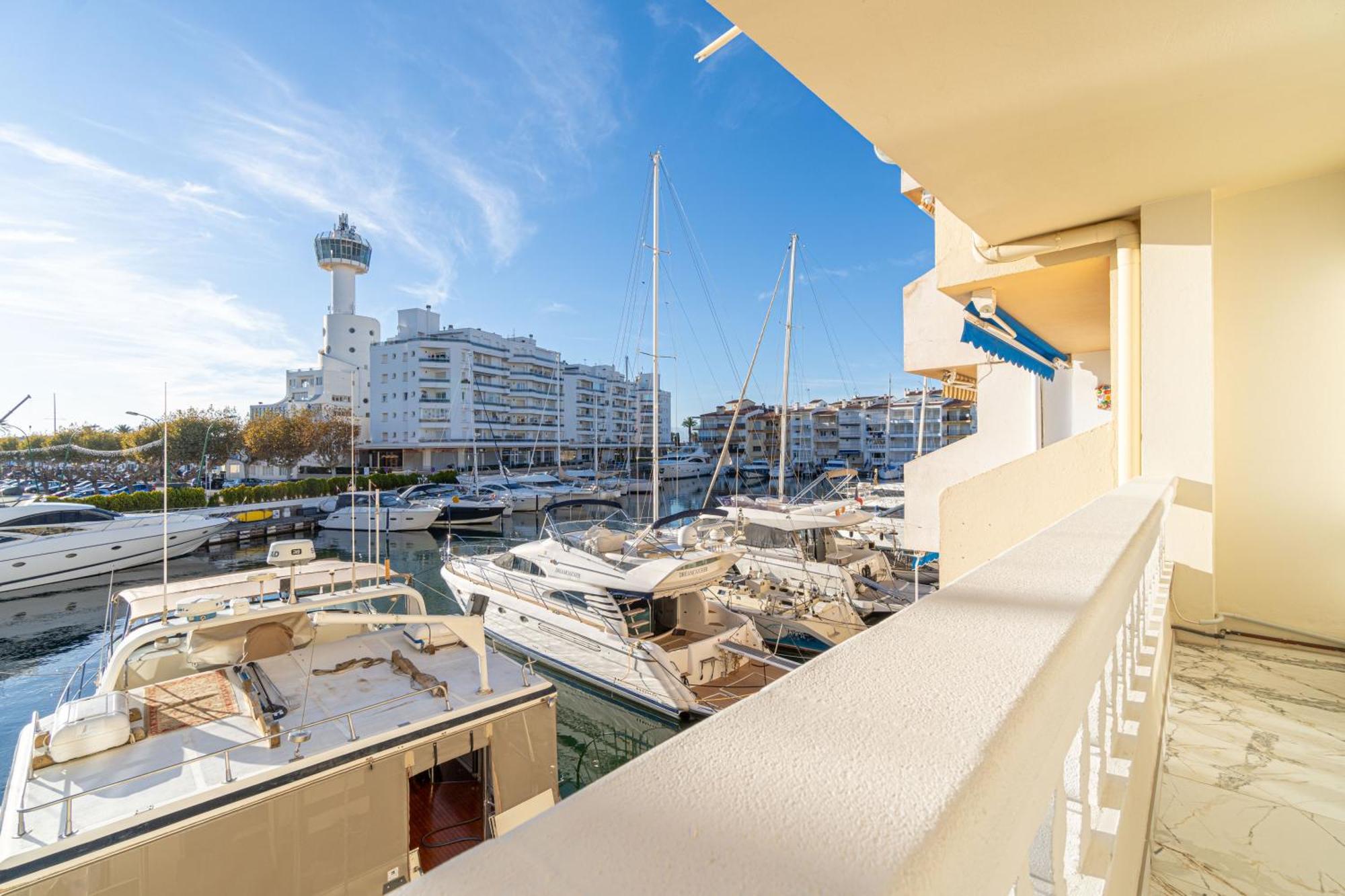 Apartamento Moderno Apartamento Frente Al Canal Con Terrazas Ampuriabrava Exterior foto